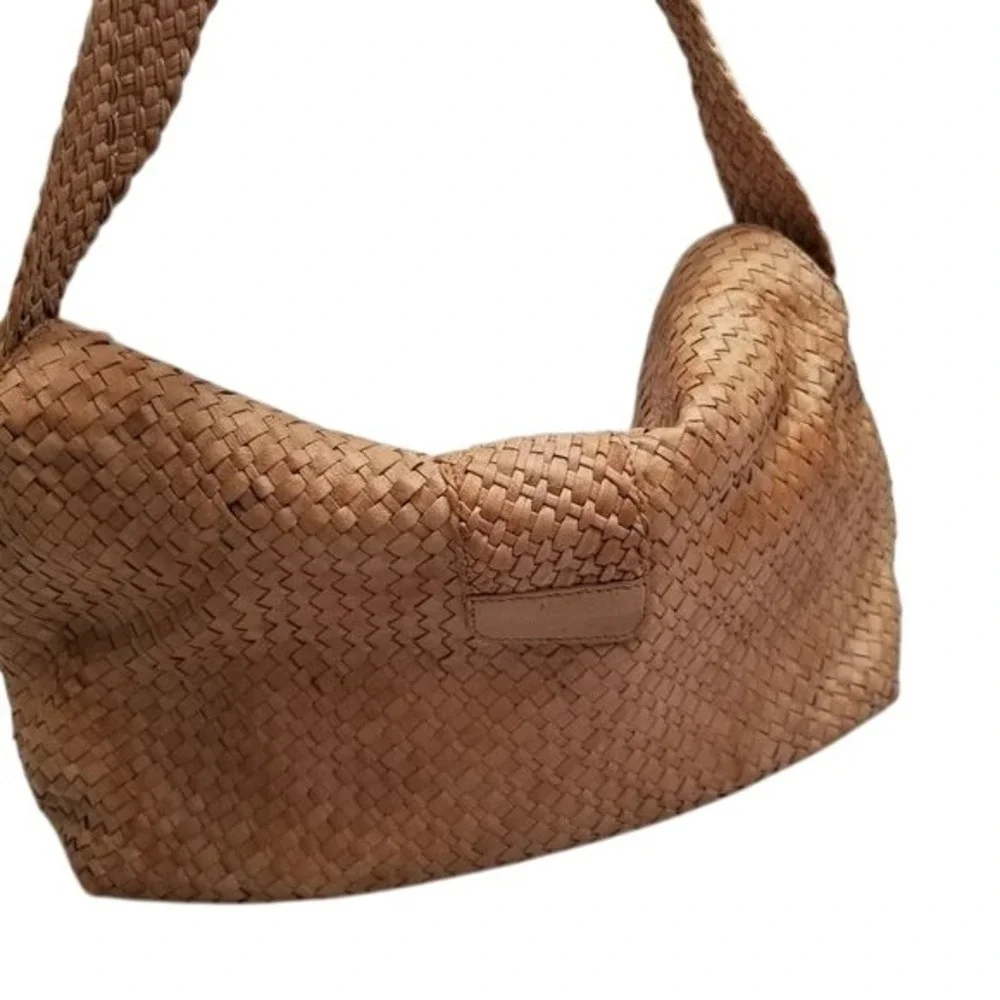 Elliott Lucca Hobo woven‎ Leather Bag Wide shoulder strap gold accents clean
